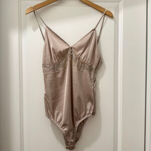 Zara bodysuit chemise size XS